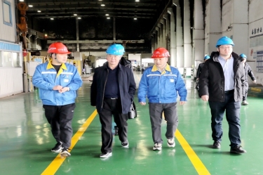 2024年 1月30日，浙江省經(jīng)信廳機(jī)關(guān)黨委二級巡視員孫自強(qiáng)蒞臨景興紙業(yè)開展歲末年初安全生產(chǎn)督導(dǎo)